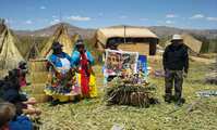 Peru, Titicacasee, Uros-Indianer
