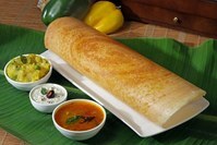 Indien Marsala Dosa knuspriger Fladen mit herzhafter Kartoffelfüllung