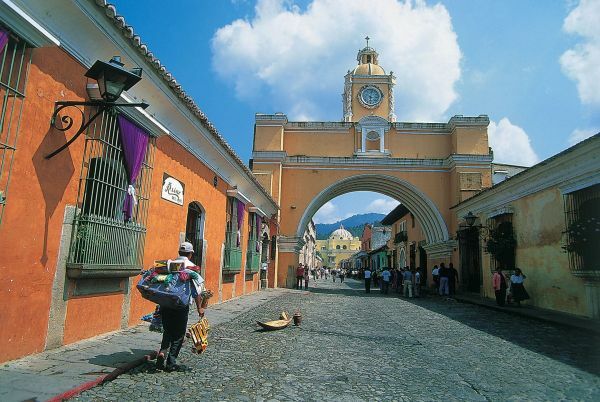 Antigua Die am Ende es Vulkan gelegene Stadt Antigua