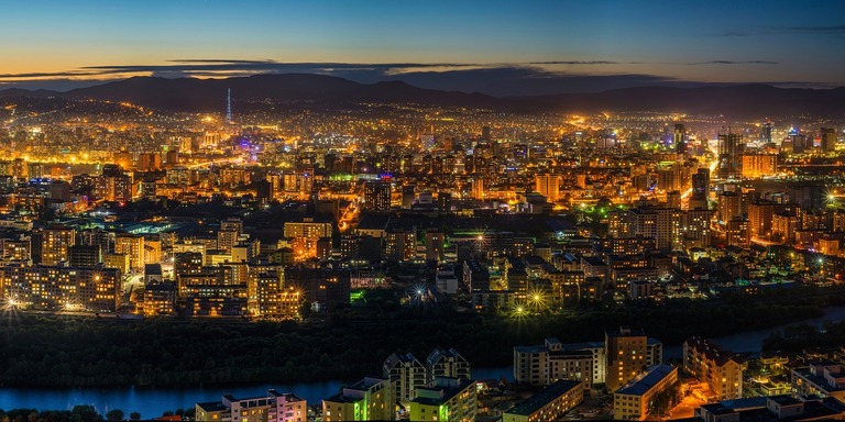 Ulan Bator bei Nacht Nachtaufnahme, Ulan Bator, Mongolei, Rundreise Mongolei
