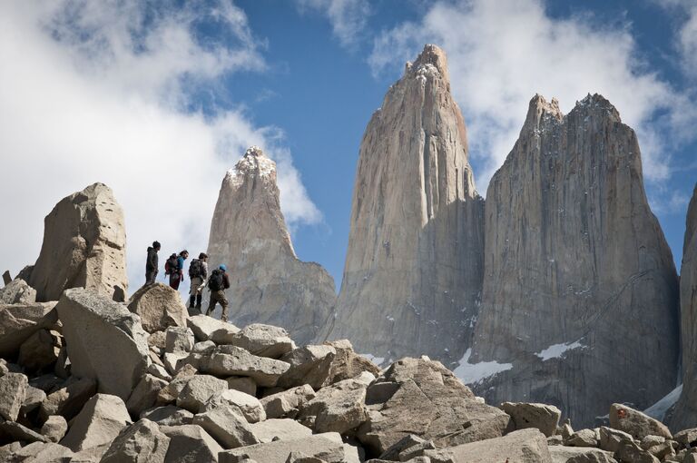Torres del Paine Wanderer im Torres del Paine Nationalpark