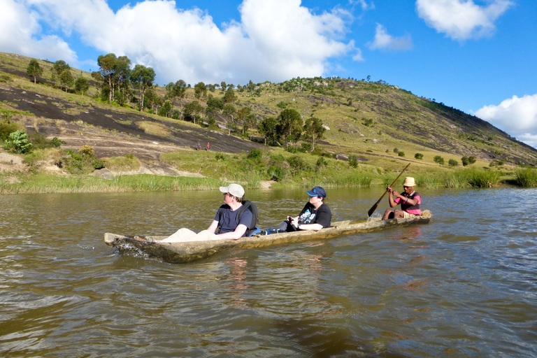 Rundreise Madagaskar, Madagaskar Rundreise, Fianasarantsoa, Flussfahrt, Matsiatra