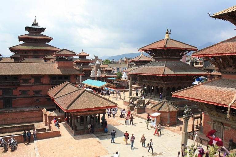 Geschäftiges Treiben auf dem zentralen Durbar Square in Kathmandu.
