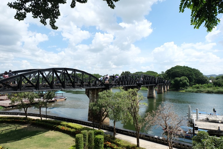 Die berühmte Brücke am River Kwai. Brücke am River Kwai, thailand rundreise 2 wochen mit kindern
