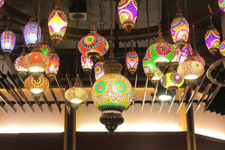 Chiang Mai gilt als Zentrum des Handwerkes: Hier findet garantiert jeder ein tolles Souvenir! Chiang Mai, Kunst, thailand rundreise 2 wochen mit kindern