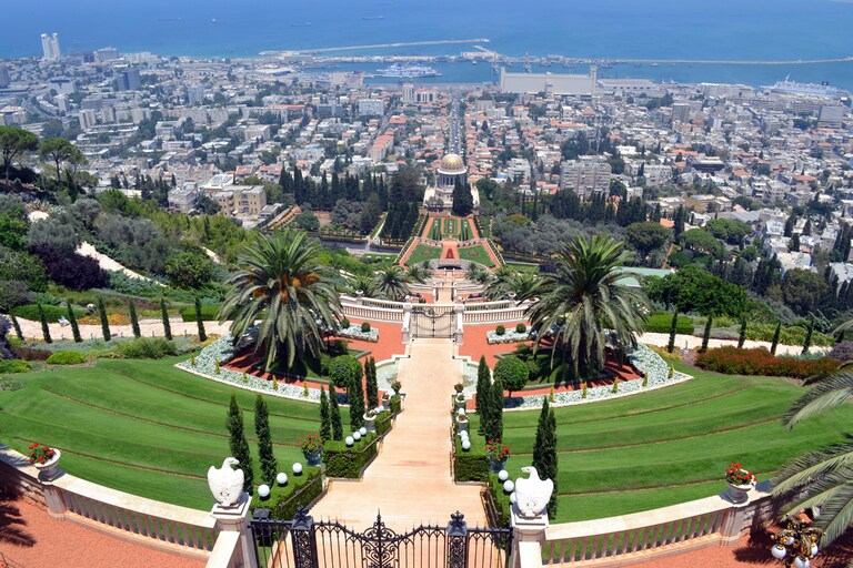 Die Bahá'í-Gärten in Haifa Haifa, Bahá'í-Gärten, Israel, Rundreise Israel, Park, Blumen, Garten