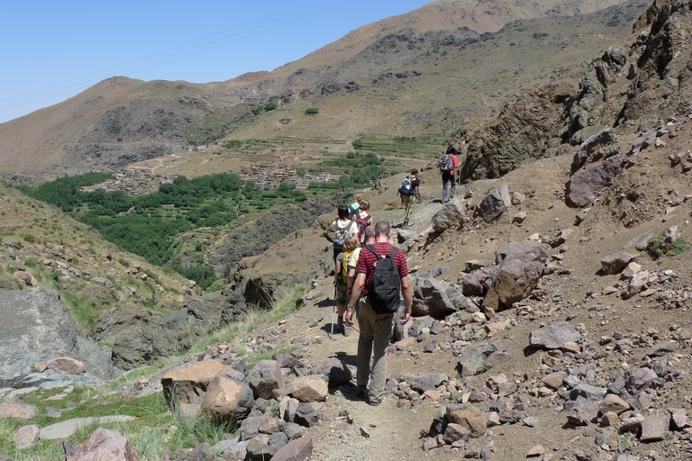 Eine Djoser Gruppe unterwegs im Hohen Atlas zum nächsten Ziel Hoher Atlas, Marokko, Natur, marokko wandern