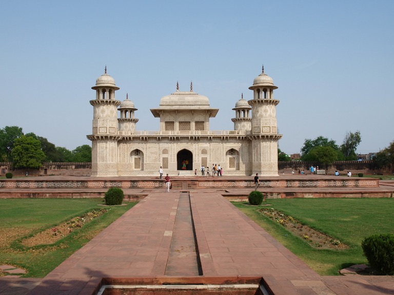 Der "Baby Taj" ist der Vorgänger des Taj Mahal.