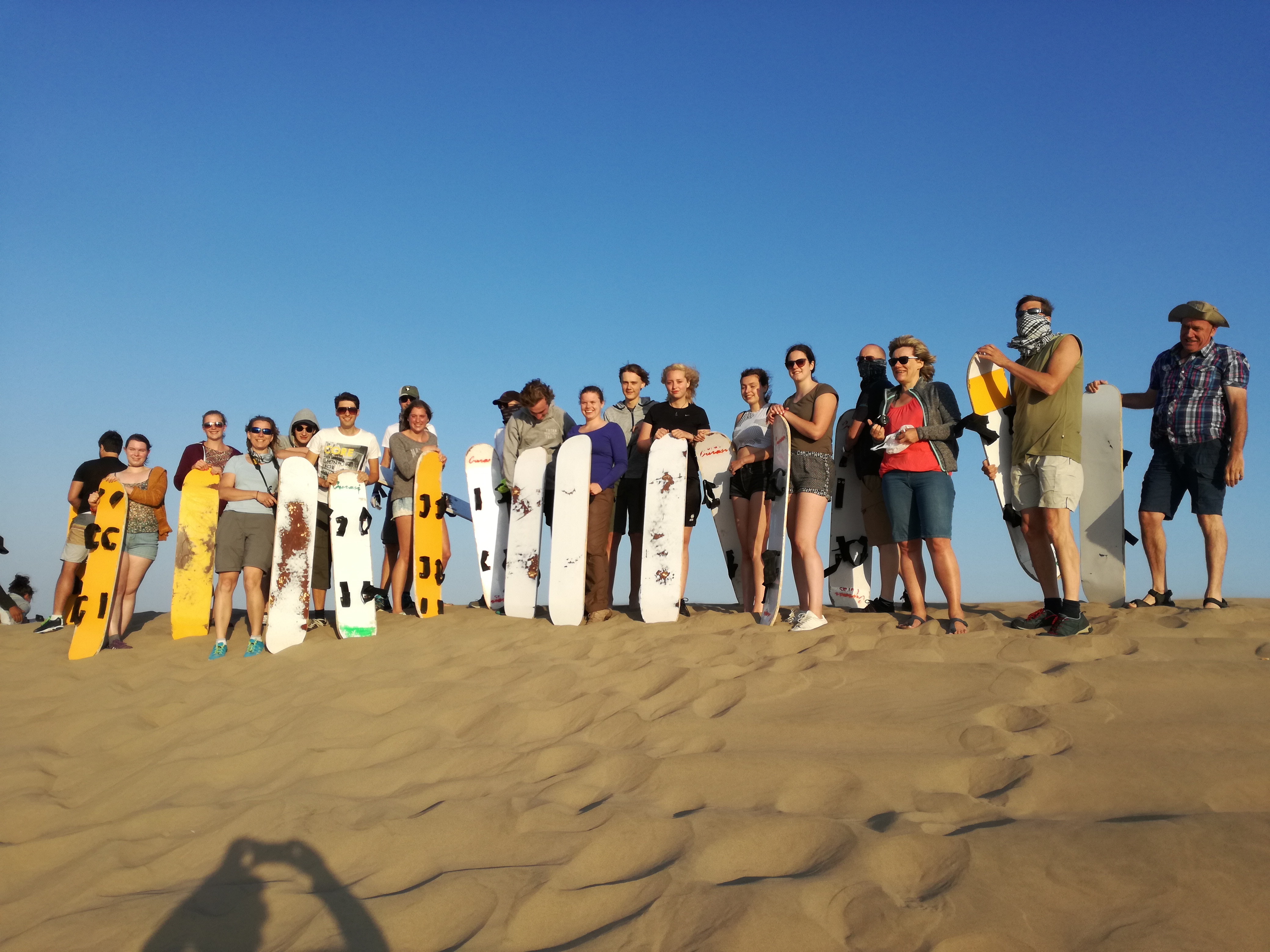 Djoser Rundreise Peru Familienreise Huacachina Sandboarding